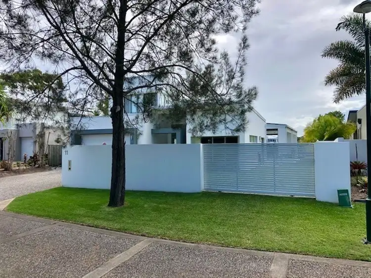 11 Columba Place, Pelican Waters QLD 4551