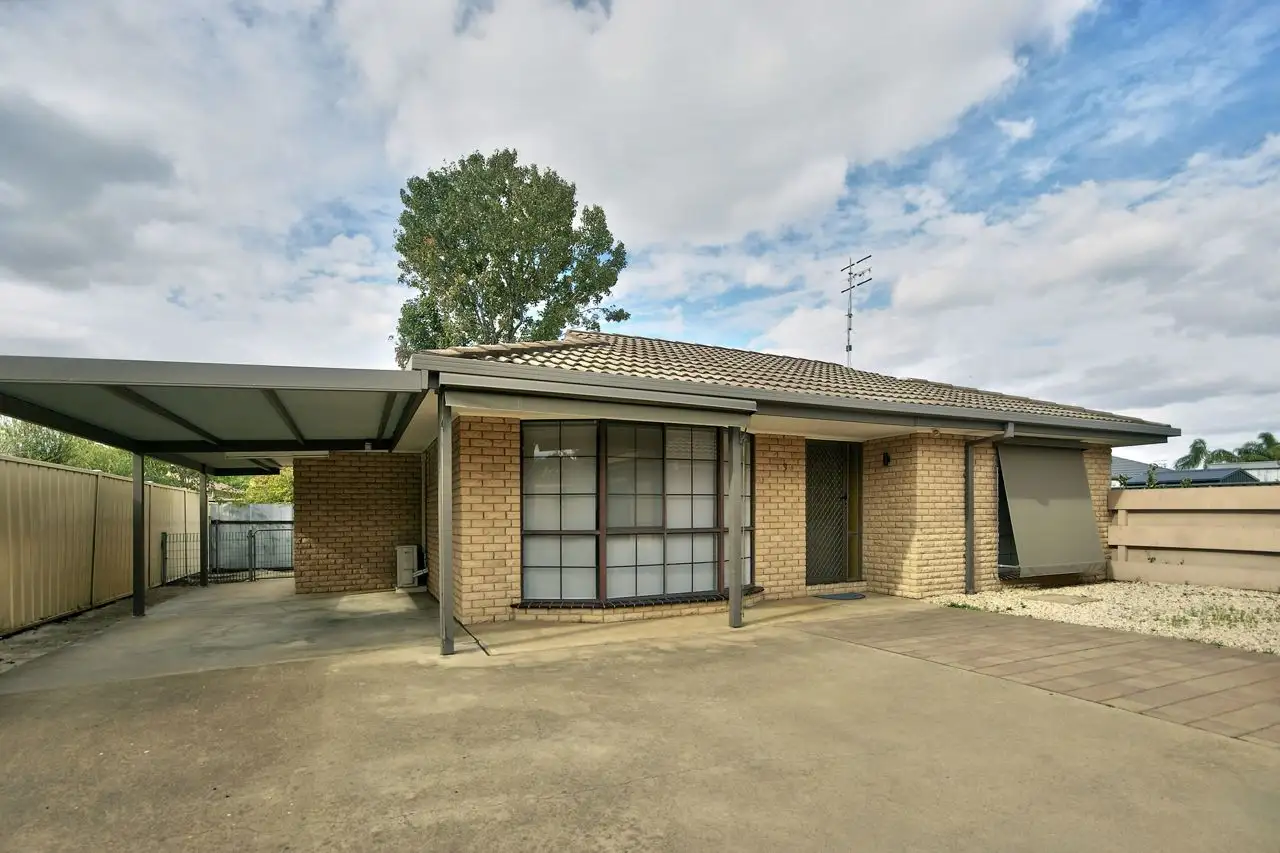 Main view of Homely townhouse listing, 3/413 Cressy St, Deniliquin NSW 2710