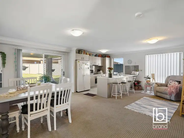 Second view of Homely house listing, 7 Dell Close, Hamlyn Terrace NSW 2259