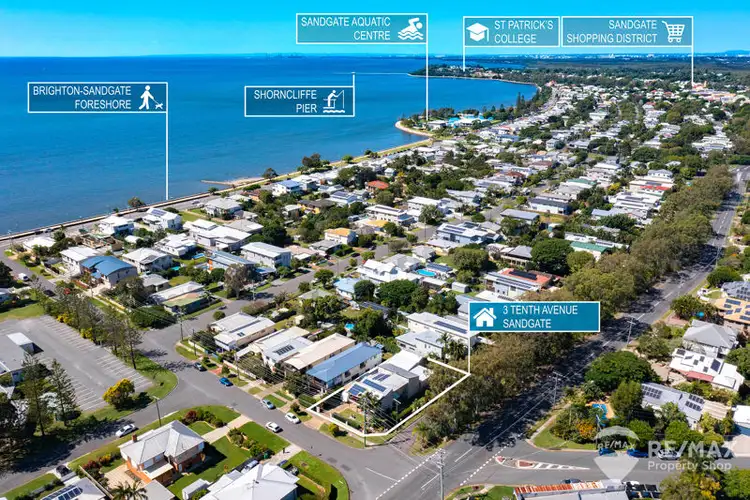 3 Tenth Ave, Sandgate QLD 4017