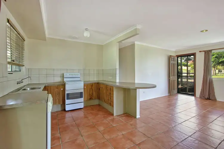 Fifth view of Homely house listing, 40 Strathallen Drive, Boronia Heights QLD 4124