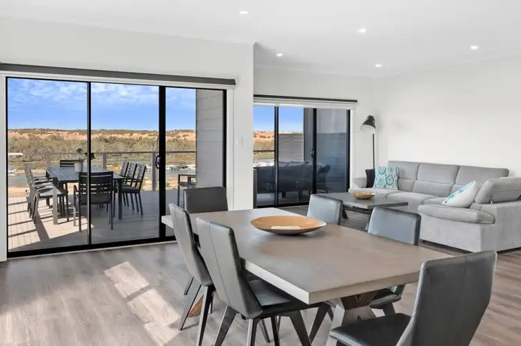 Fifth view of Homely house listing, 2 Spoonbill Court, Mannum Waters, Mannum SA 5238
