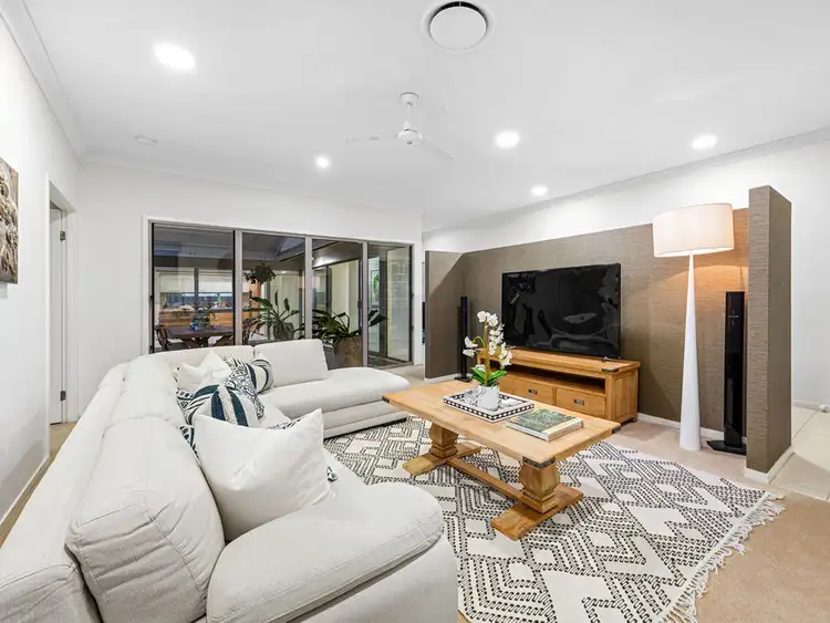 Second view of Homely house listing, 2 Barrington Crescent, Wakerley QLD 4154