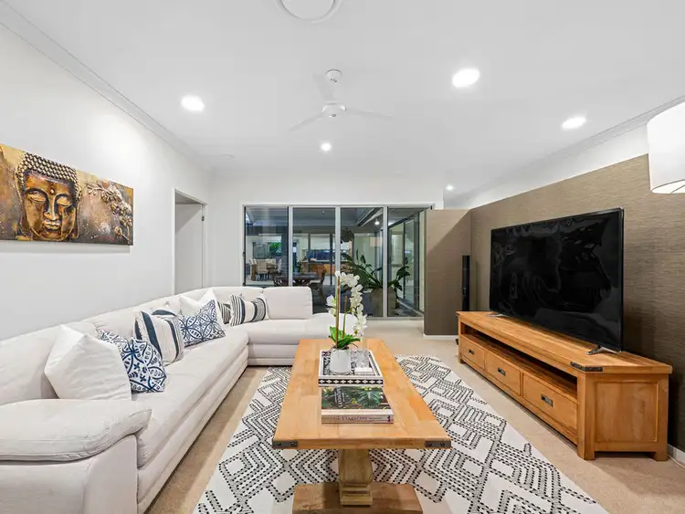 Third view of Homely house listing, 2 Barrington Crescent, Wakerley QLD 4154