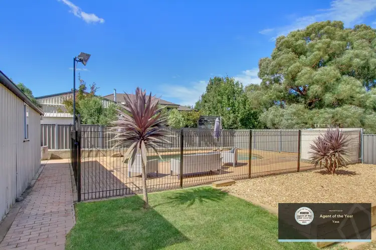 30 Grand Junction Road, Yass NSW 2582
