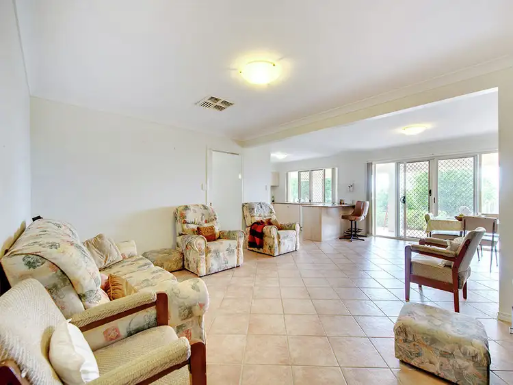 Second view of Homely house listing, 11 Outlook Place, Kuraby QLD 4112