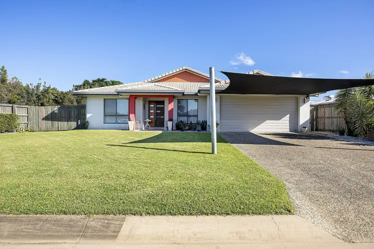 16 Woden Crescent, Ooralea QLD 4740