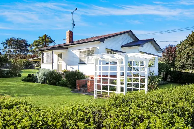 45 Wood Street, Tenterfield NSW 2372