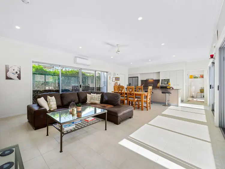 Fifth view of Homely house listing, 2 Margaret Crescent, Wakerley QLD 4154