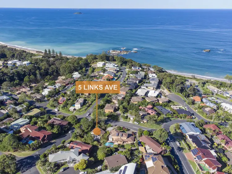 5 Links Avenue, Korora NSW 2450