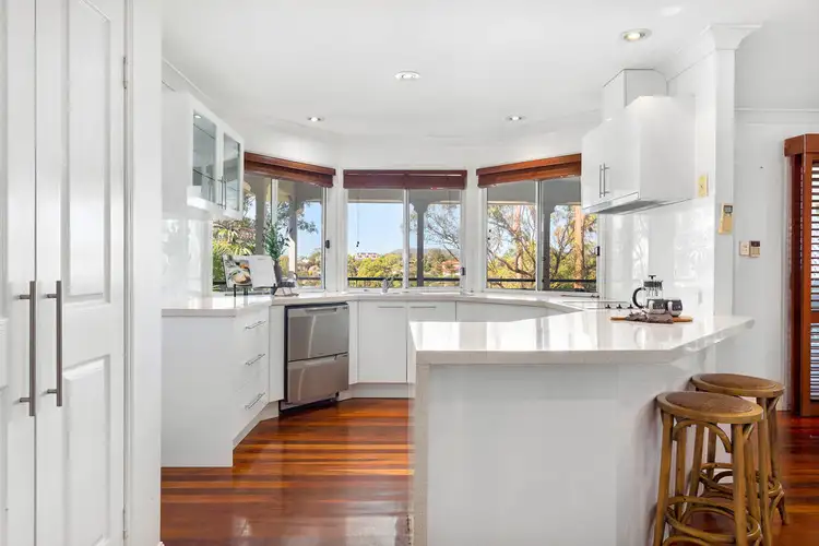 10 Marwood Court, Ferny Hills QLD 4055