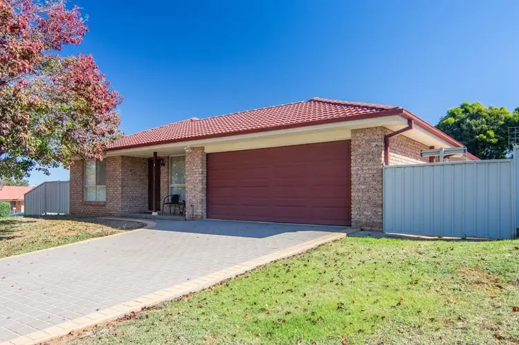 1 Fishermans Place, Oxley Vale NSW 2340
