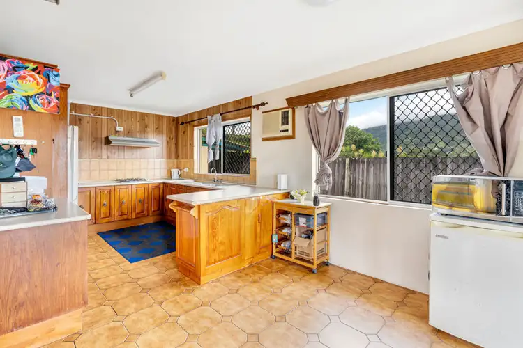 Fifth view of Homely house listing, 18 Makoo Close, White Rock QLD 4868