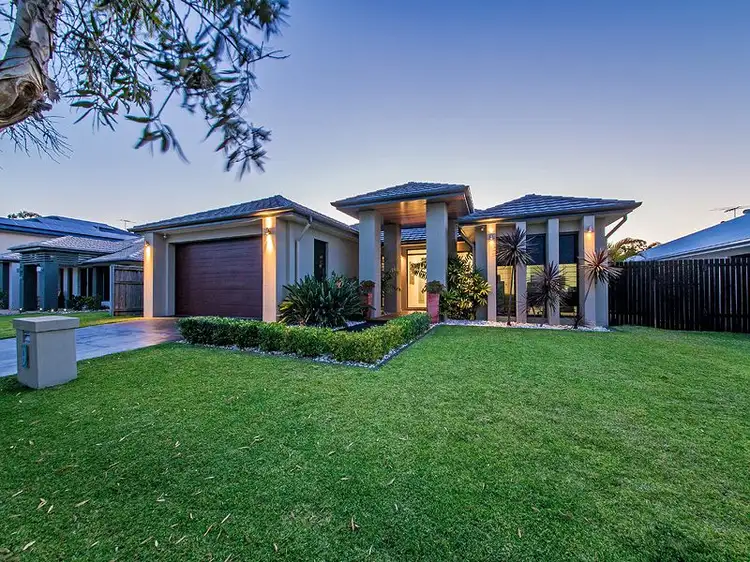 9 Brush Box Place, Wakerley QLD 4154