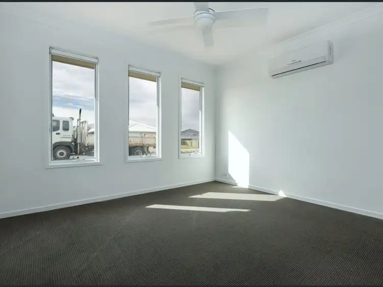 Fourth view of Homely unit listing, 1/34 Radcliffe Crescent, Glenvale QLD 4350