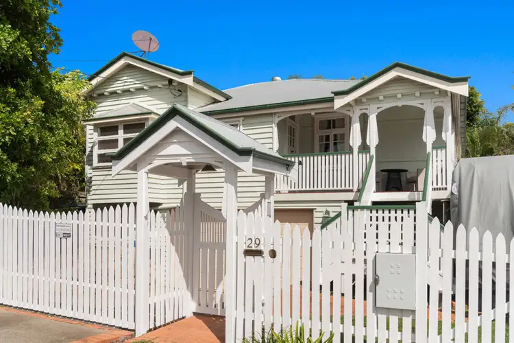 29 Shakespeare Street, Coorparoo QLD 4151