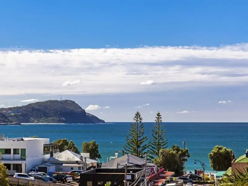 Main view of Homely unit listing, 2/5 Glen View Crescent, Terrigal NSW 2260