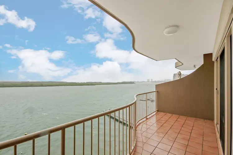 13/146 Duporth Avenue, Maroochydore QLD 4558