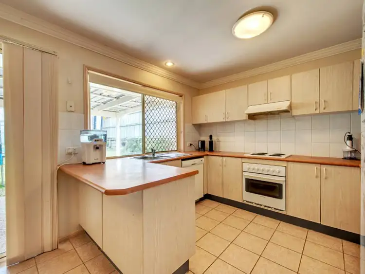 Sixth view of Homely house listing, 10 Protea Place, Drewvale QLD 4116