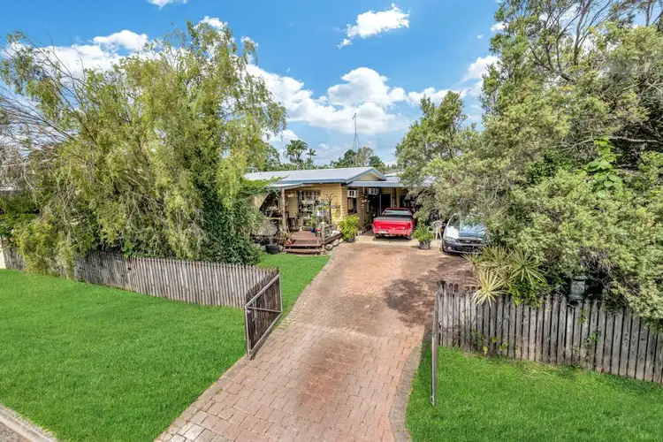 9 Perkins Street, Manoora QLD 4870