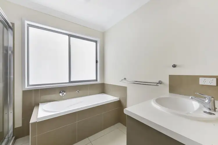 Fourth view of Homely unit listing, 2/30a Alpine Court, Cranley QLD 4350