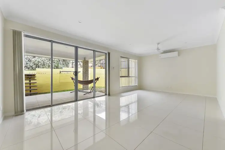 Seventh view of Homely unit listing, 2/30a Alpine Court, Cranley QLD 4350
