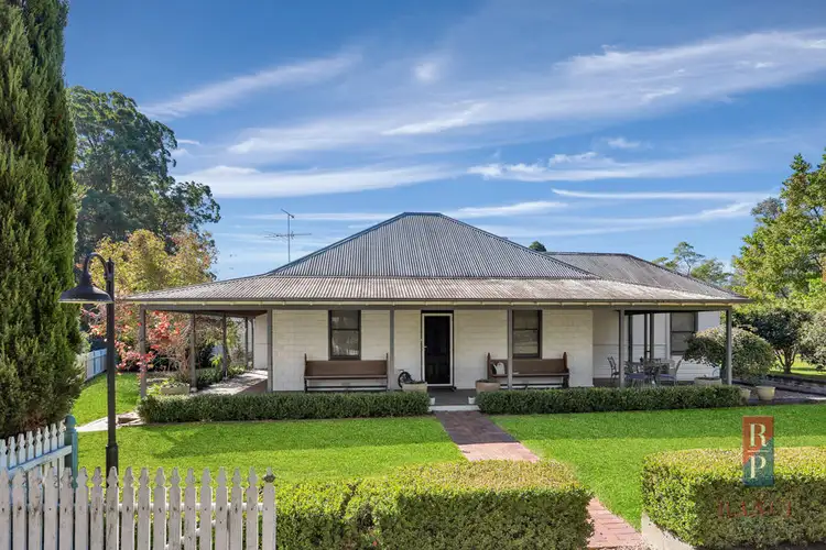 1 Lawrence Road, Kenthurst NSW 2156