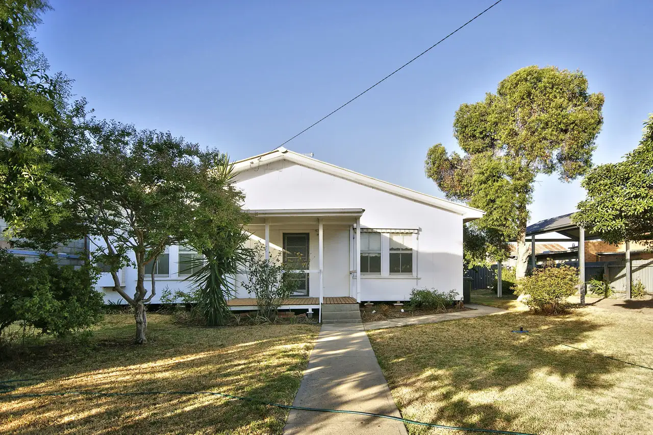 Main view of Homely house listing, 402 Cressy Street, Deniliquin NSW 2710