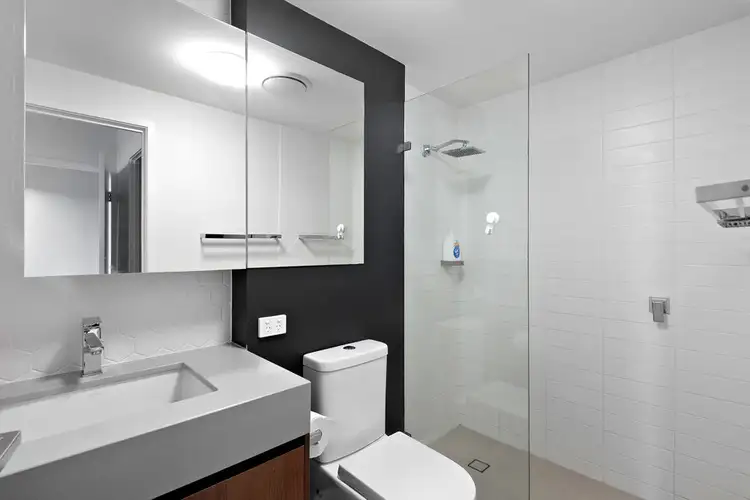 Fifth view of Homely apartment listing, 46/390 Simpsons Road, Bardon QLD 4065
