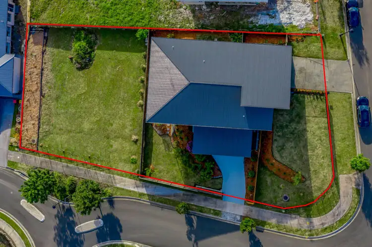 1 Lorikeet Place, Burnside QLD 4560