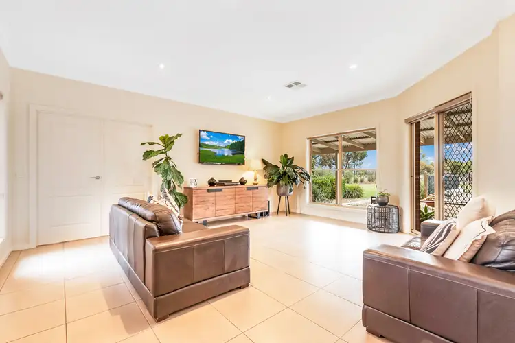 Sixth view of Homely house listing, 25 Riverview Dr, Deniliquin NSW 2710