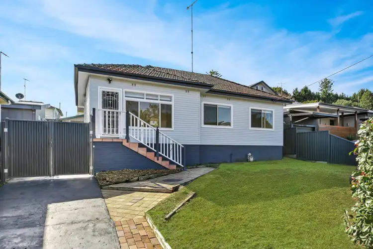 22 Donaldson Street, Bradbury NSW 2560