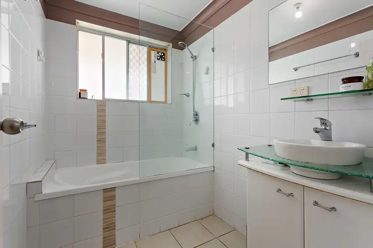Fourth view of Homely unit listing, 3/33 Grays Road, Gaythorne QLD 4051