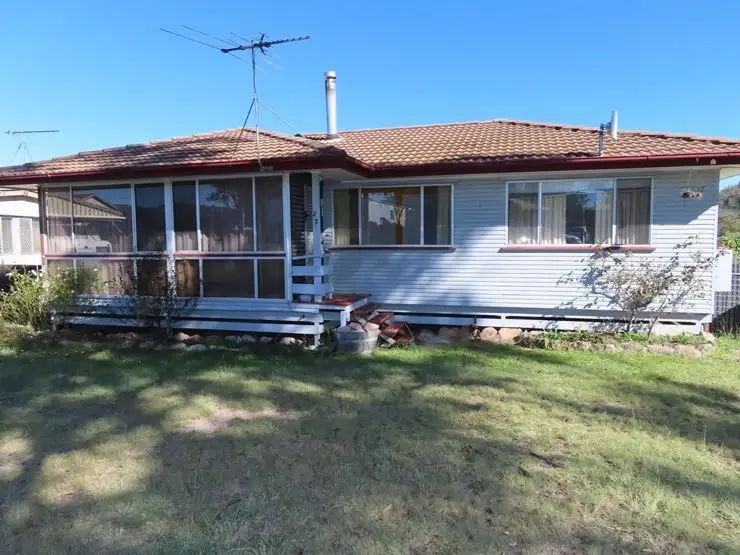 27 Walters Road, Glen Aplin QLD 4381