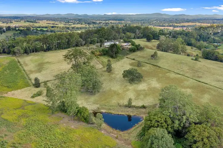 17 Steele Road, Canina QLD 4570