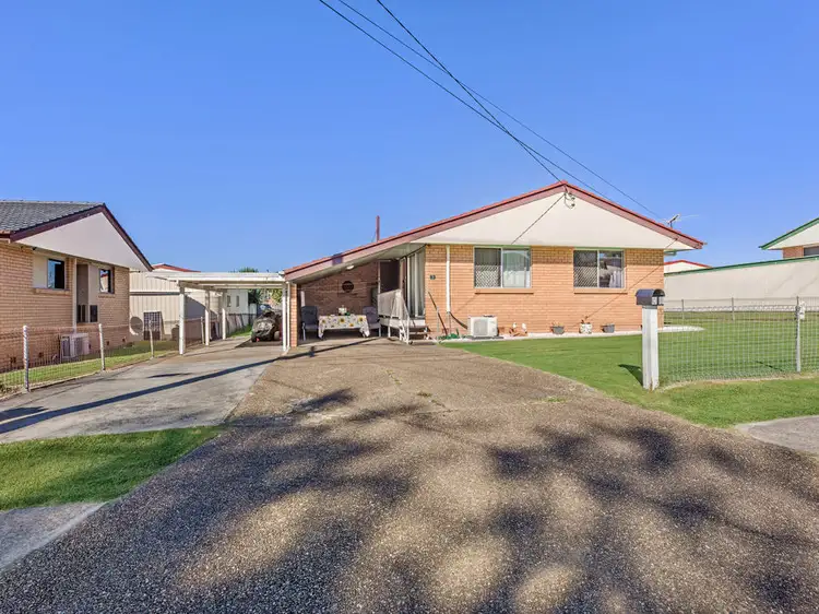 83 Robertson Road, Raceview QLD 4305