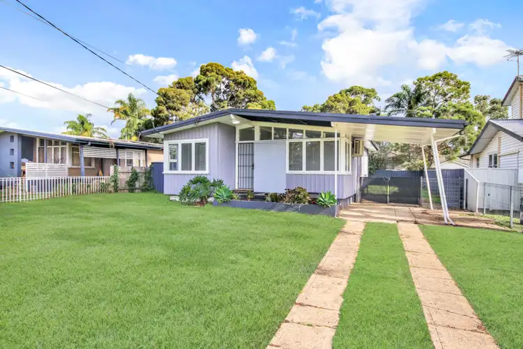 14 Manila Road, Lethbridge Park NSW 2770