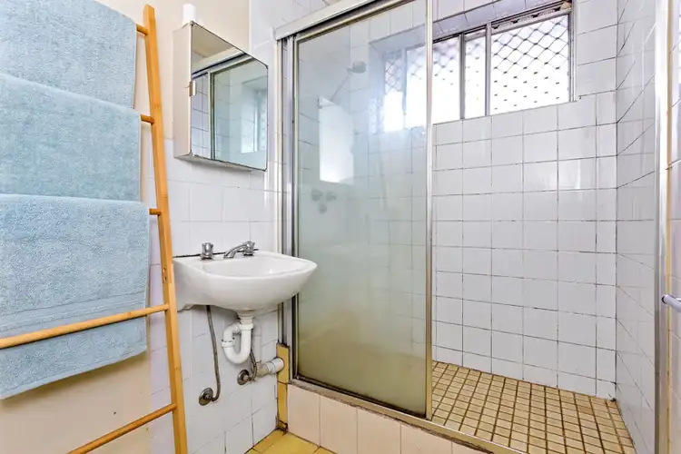 Sixth view of Homely apartment listing, 5/250 Glenlyon Road, Brunswick East VIC 3057