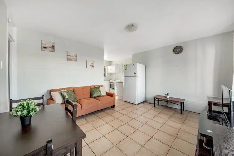 Main view of Homely unit listing, 6/29 Off Street, Gladstone Central QLD 4680
