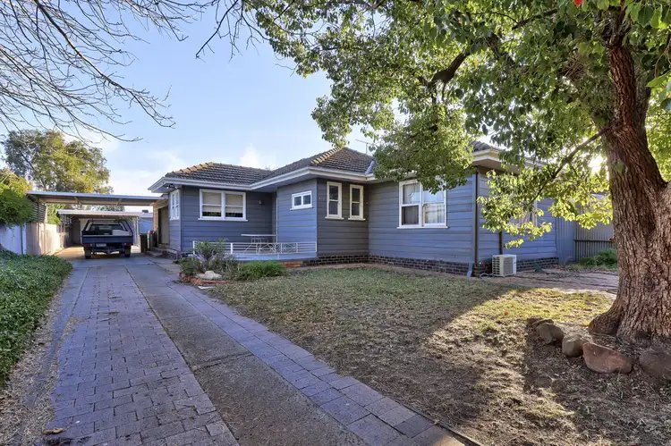 472 George Street, Deniliquin NSW 2710