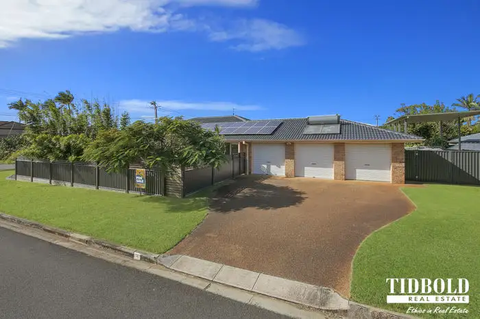 2 Anthony Street, Victoria Point QLD 4165