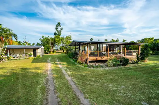 194 Etty Bay Road, Etty Bay QLD 4858