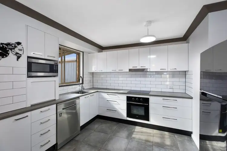 Second view of Homely house listing, 10 Cedarwood Road, Hamlyn Terrace NSW 2259