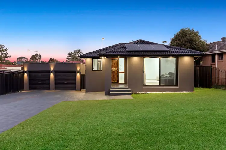 10 Duncansby Crescent, St Andrews NSW 2566