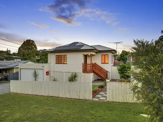 15 Stirling Street, Sunnybank Hills QLD 4109