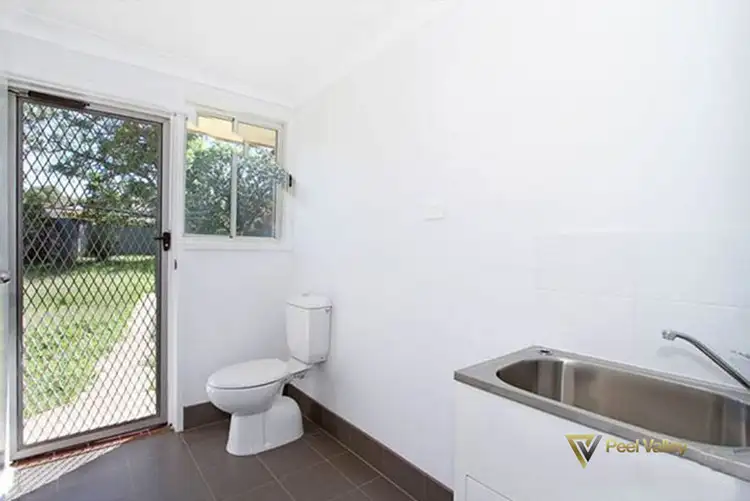 Sixth view of Homely house listing, 8 Jemmy Place, Oxley Vale, Tamworth NSW 2340