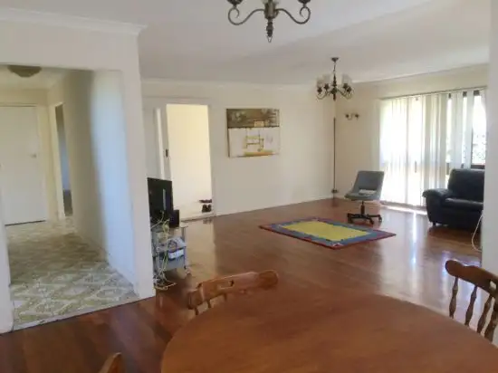 Second view of Homely house listing, 31 Crestgarden, Macgregor QLD 4109