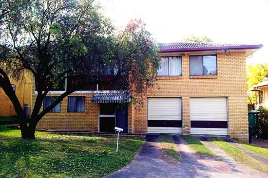11 Swanfield St, Macgregor QLD 4109