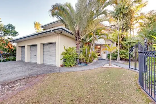 79 Delfin Drive, Macgregor QLD 4109