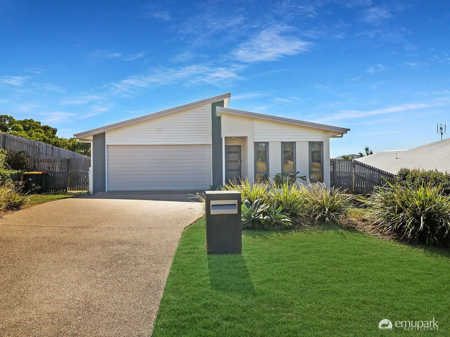 Main view of Homely house listing, 50 Cocoanut Point Drive, Zilzie QLD 4710